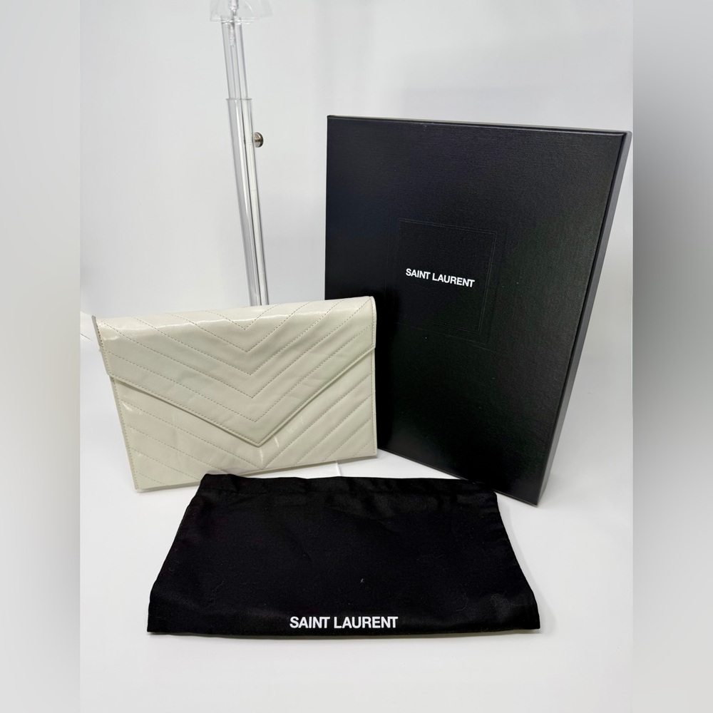 YSL Vintage Ivory Chevron Clutch EUC Full Inclusion with COA!